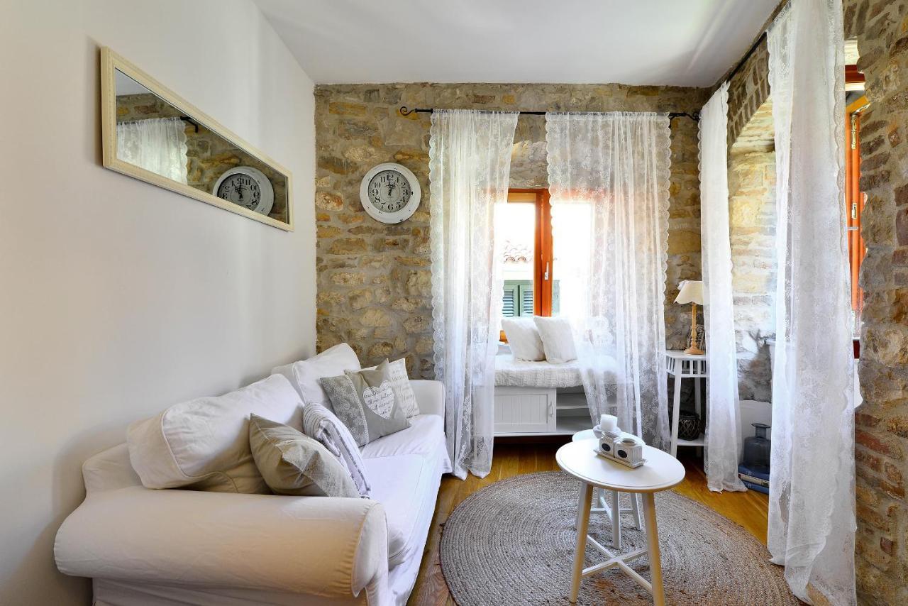 Apartments Toma Split Exterior photo