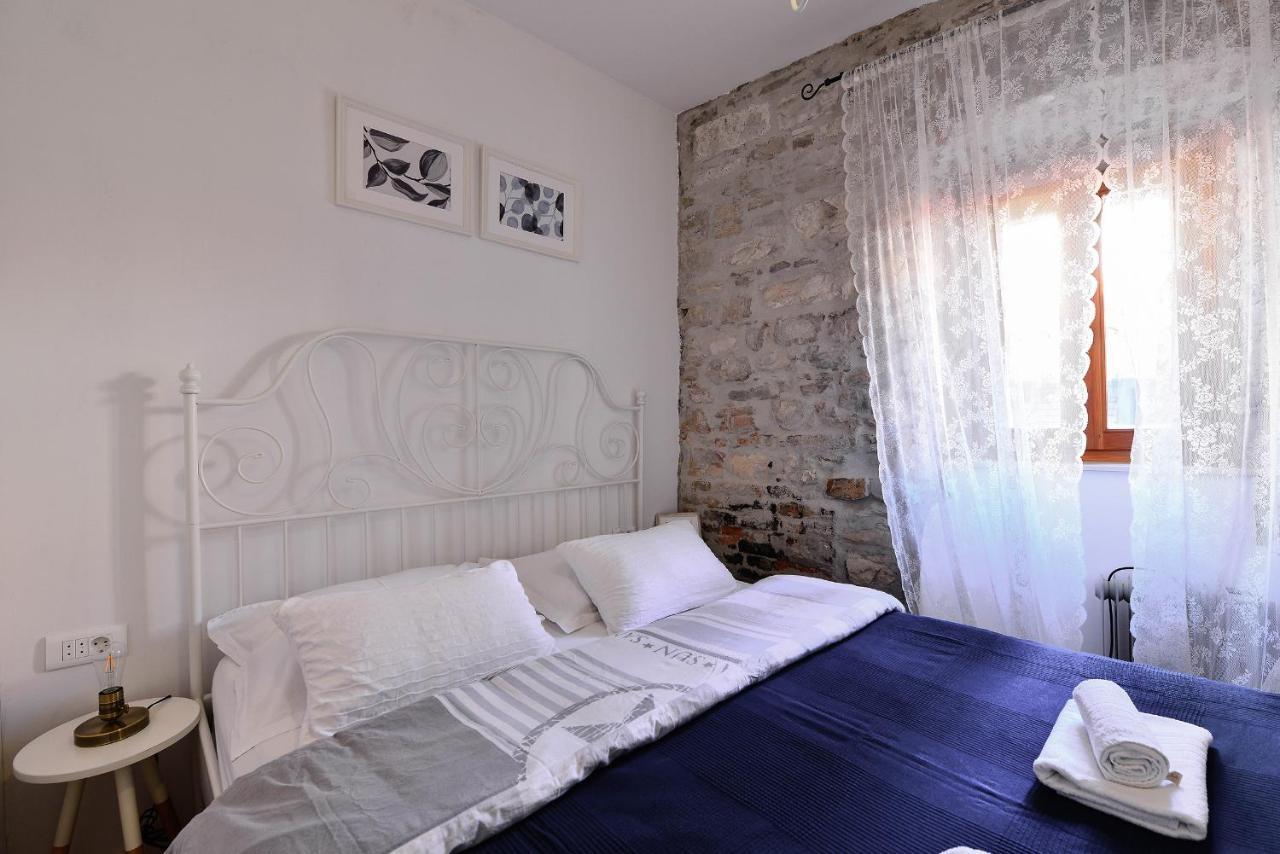 Apartments Toma Split Exterior photo